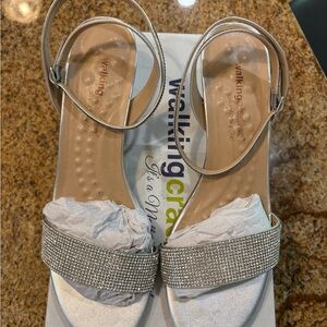 NIB - Silver Walking Cradles evening sandals
